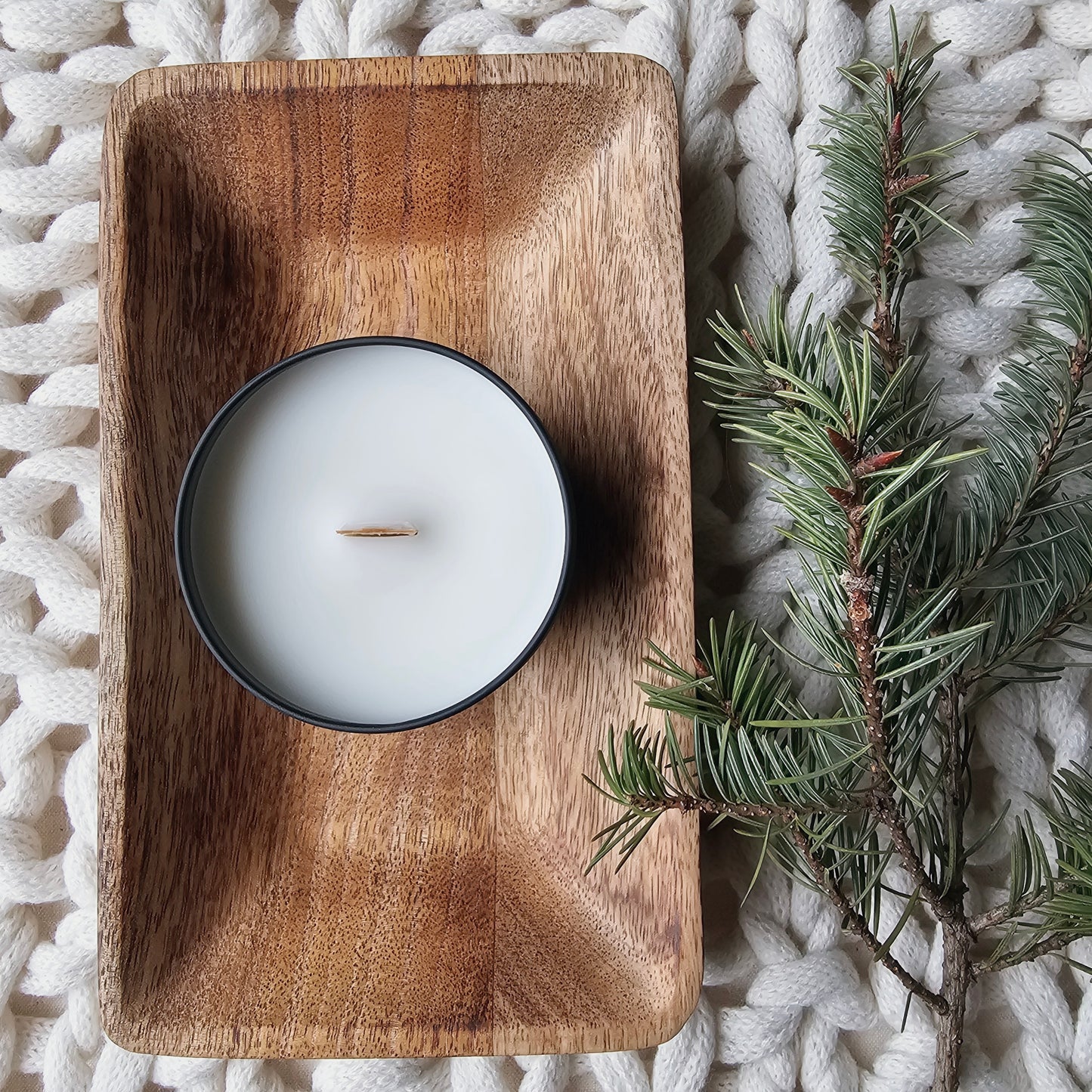 GINGERSNAP Door County 6 oz Candle in Spiced Ginger + Pumpkin