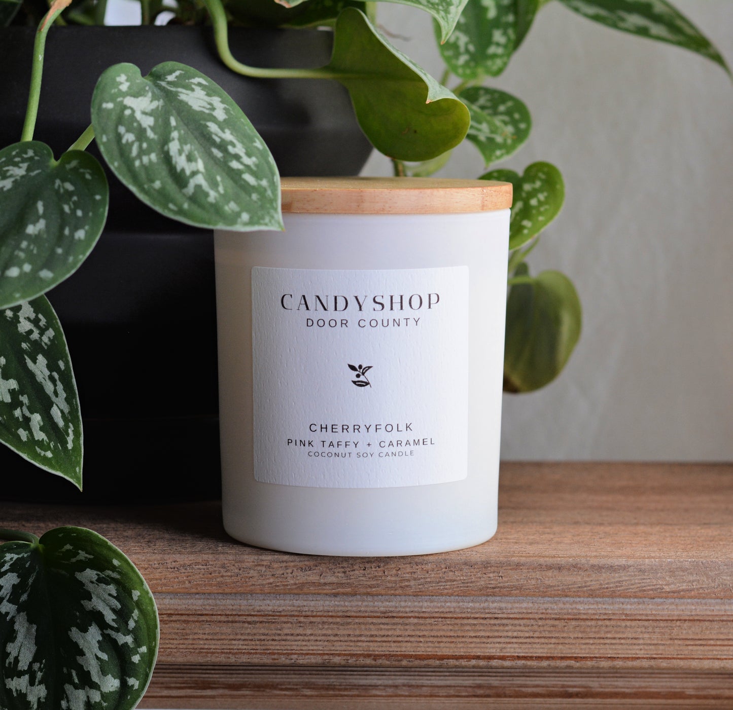 CANDYSHOP Candle Pink Taffy + Caramel