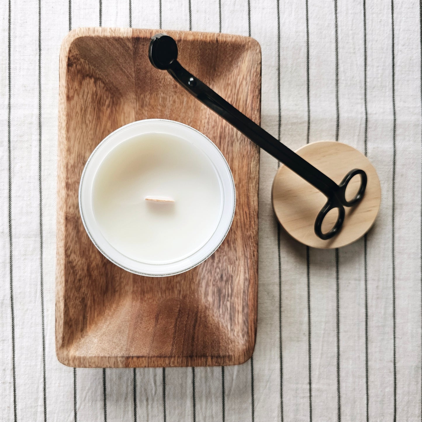 MILKSHAKE Door County 7.5 oz Wood Wick Candle